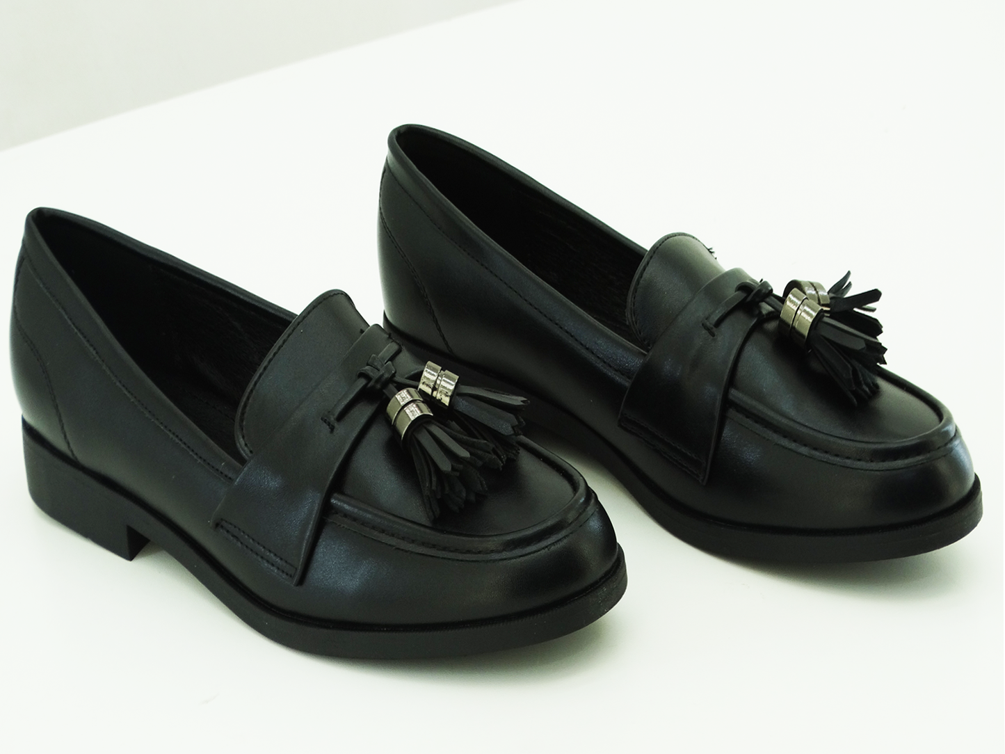 12768101, Nicola - Women's Loafers Shoes - Black (6-11)