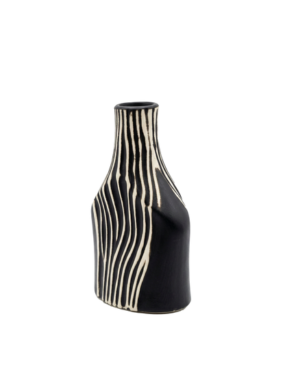1524BK, Ceramic Vase - 8"