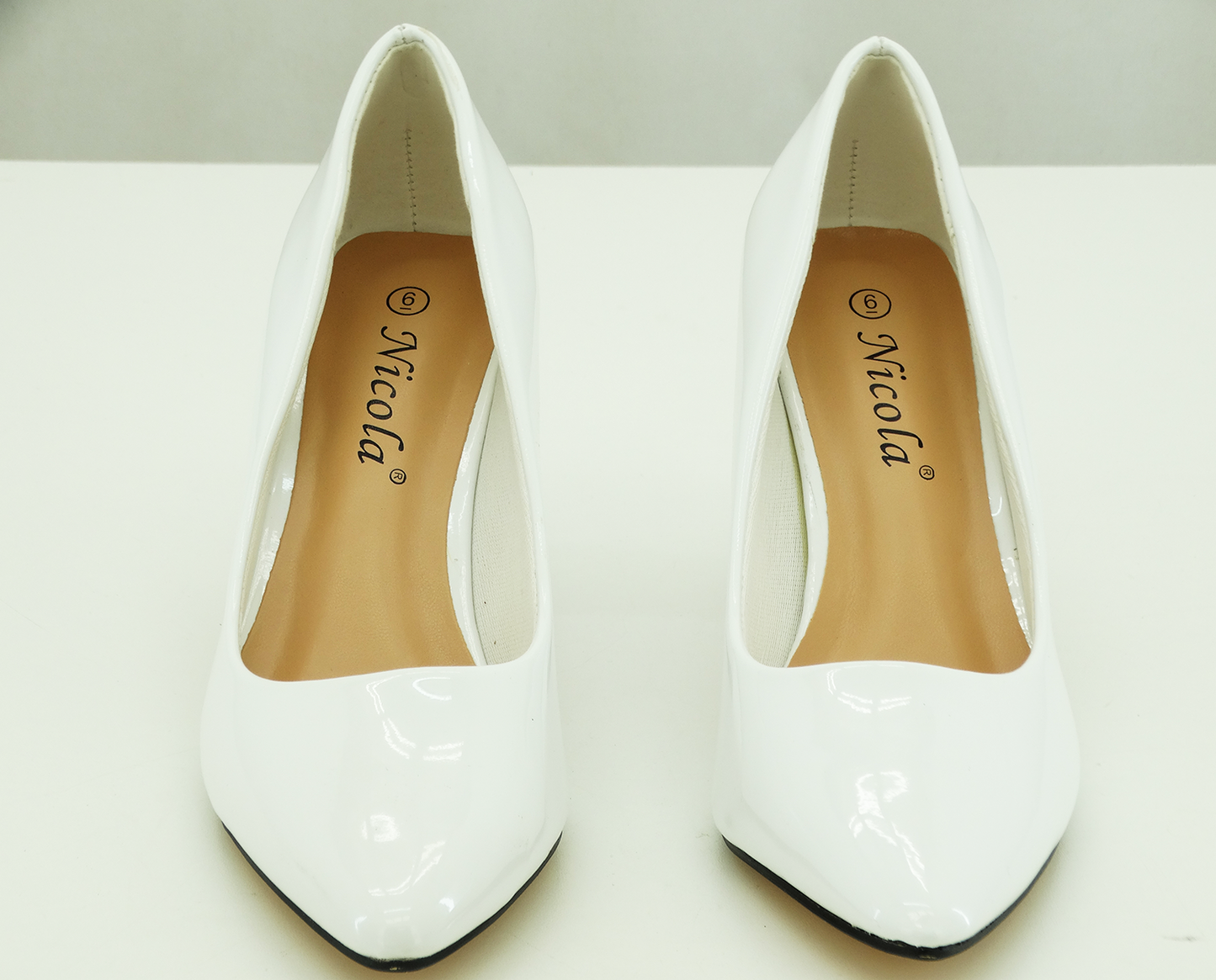 15703303, Nicola - Women's Pumps Shoes - White (6-11)