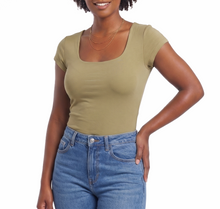 181801, Da Moda - Women's Scoop Neck Cap Sleeve Tee