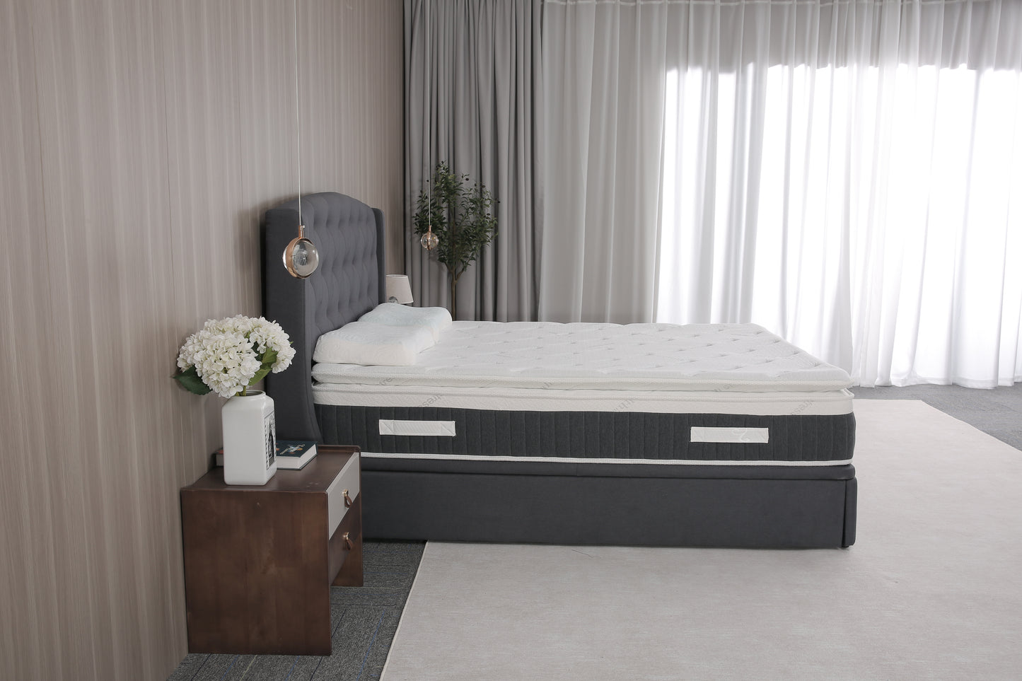 QSM004, Ekhaya Design King Mattress 193x203x30cm Hybrid Pocketed Springs + Memory Foam