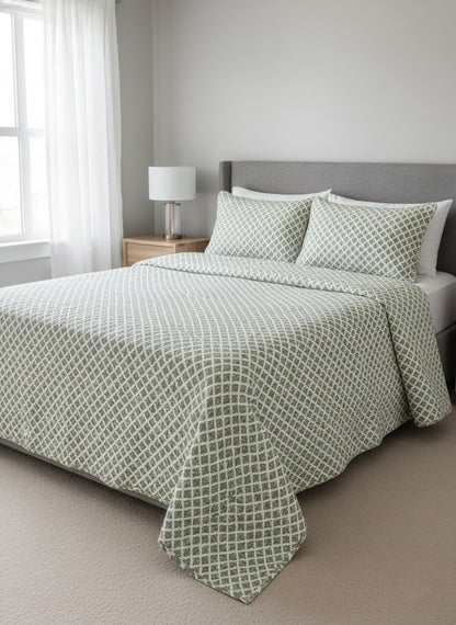 80242691, Rasberrie - 3PC Printed Microfiber Quilt - King