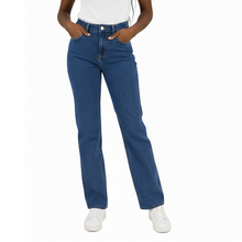 GUJ7110, Gusto - Women's Mid-rise Straight Leg Jeans 3/4-15/16 - Blue